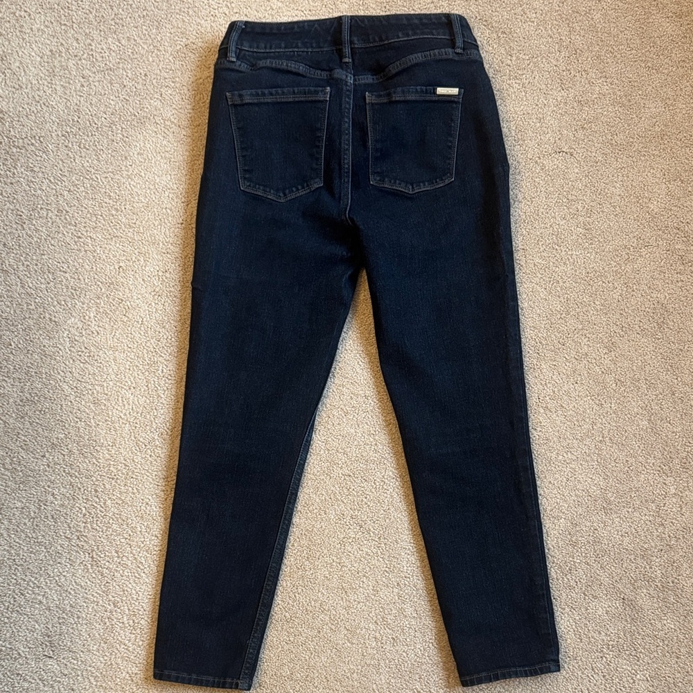 White House Black Market Women's Dark Blue Skinny Jeans - Picture 7 of 7